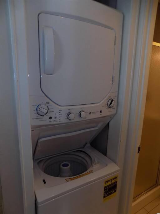 2Br Shore Dr Area: Queen: Pool: Grill: Beach: Ocean Annie'S: M28 شاطئ ميرتل المظهر الخارجي الصورة